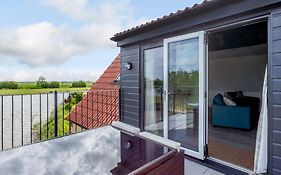 Home Farm Lodges